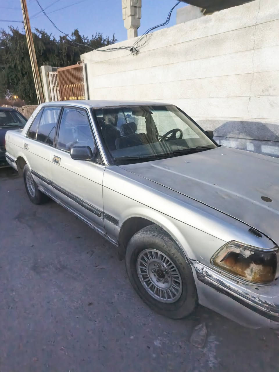 السلام عليكم.    سيدان للبيع محرك وگير مالاتها الاصليات  جدد قطره صبغ ماكو . اي ضرر مابيها رقم نجف الوكيل الثاني وكاله عامه  بل بيجي مستعجل ع بيعتها للأستفسار ***********
*********** يرهم مراوس حسب القناعه
