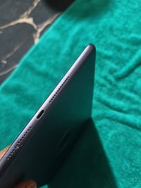 ايباد • نضيف • للدرسه