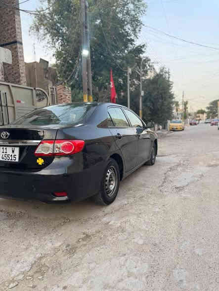 السلام عليكم كورلا موديل 2013 للبيع او مراوس حسب القناعه حادثها جاملغ ايمن وبنيد وهنه القطعتين بيهن جراد وباقيات على وضعهن تبريد ثلاجه صدر امامي خلفي جديد دوشمه ارضيه جلد وسفاري السياره غرفتهاجديده كلش السياره بسمي تحويل ثاني يوم هزه جديده بشهر الرابع مسويها سعرها 115 وبيها مجال بسيط للشراي عنواني بغداد حي الجهاد قرب السوق الشعبي للاستفسار اكثر *********** بي واتساب
