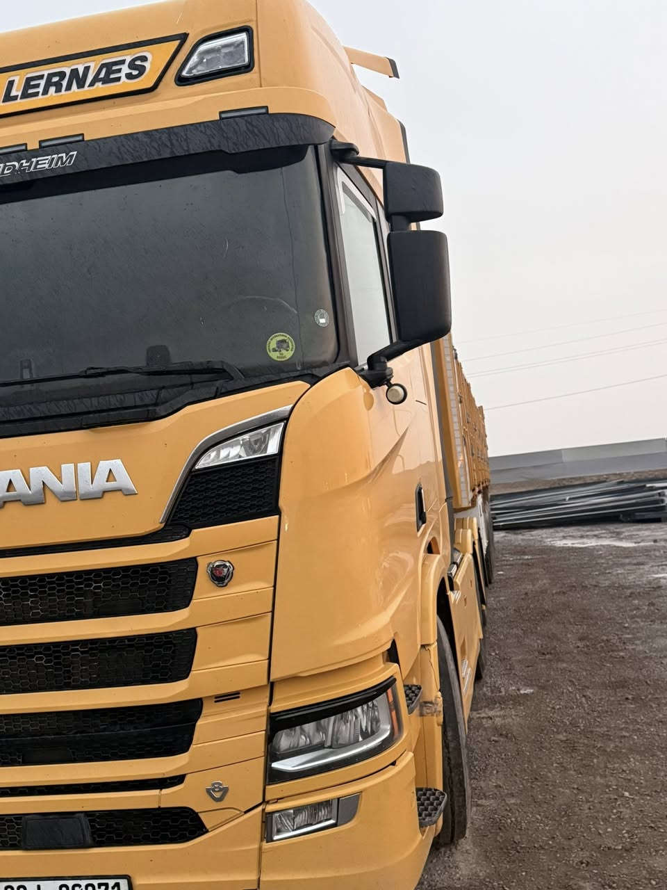 سلام وعليكم المحروسه للبيع مكينه 8
580R سوبر. عادي رقم اربيل سنويه جديده هزه  مديل 2017 راس بلادي فول مواصفات فول لفول تنباع راس اوراس وعربانه تخم تاير راس وعربانه  

*********** 
مكاني بصره
