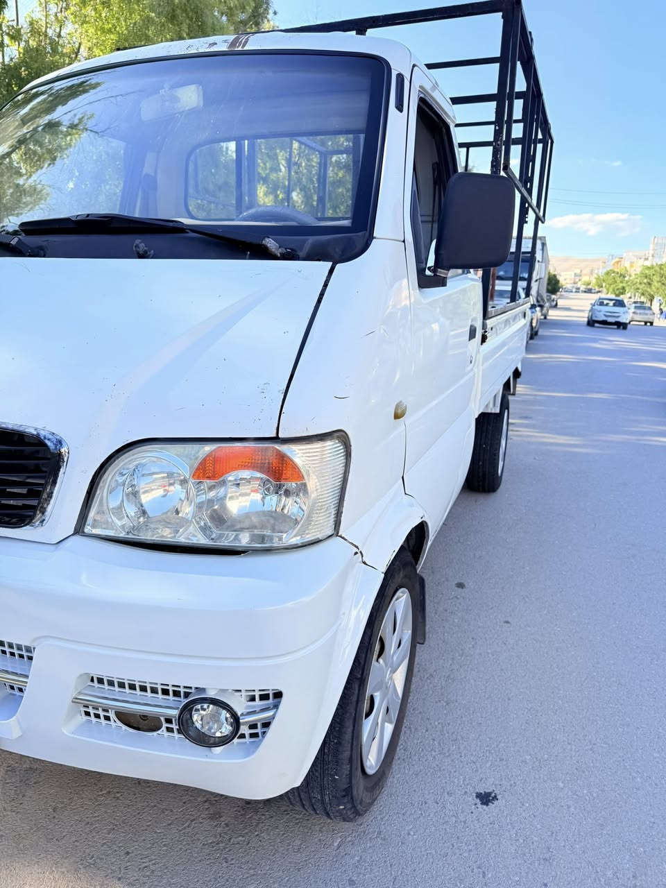 سلاوى خواتان ليبيت DFM رةقةم دهوك 
مةكينةو گيرو ئةكسلو شانسى بةشةرت گيرى لوكة سىي روزة بةستومة  سةيارةكة ئةوةليات بةشةرت بةلام بةناو ناكري 
هةمو گيانى لوكة تايةى لوكة وةسفى ناوى زور پاكة 
سعرى ٣٥ گةلاو مةجال 
***********
***********
