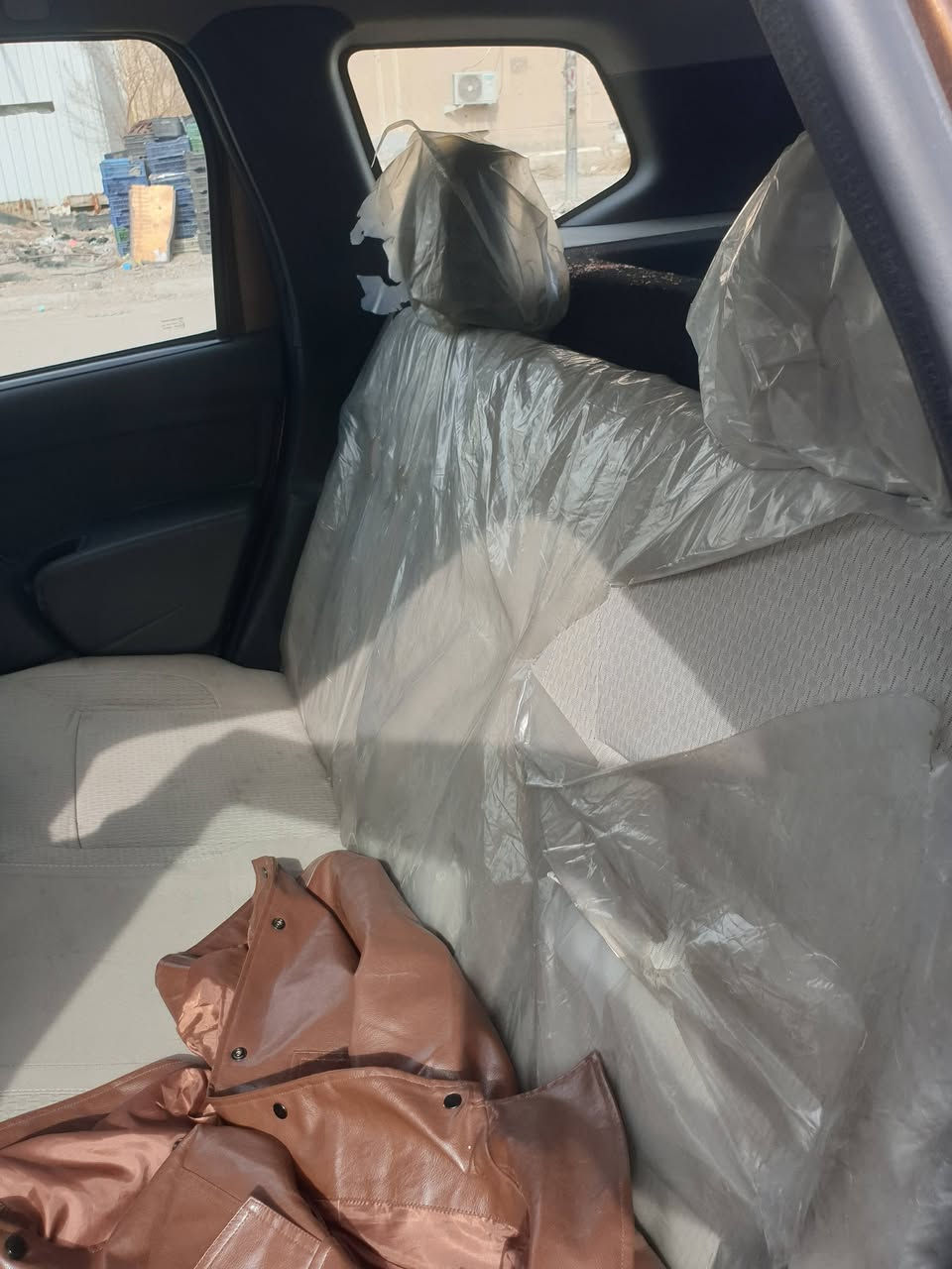 اقساط لسكنة بغداد 
رينو داستر 2016 فرنسي رقم بغداد 
مكينة 2000 
كير مكينة مكفولات 
تبريد تدفئة 
تحكمات ستيرن 
مثبت سرعه 
مانع انزلاق 
تخم تاير جديد 
٣ قطع صبغ فقط بدون دواخل 
تحويل مباشر 
 
السعر 86
مقدمة 35
شهرية 3 اوراق 
*********** 
مكان السيارة بغداد
