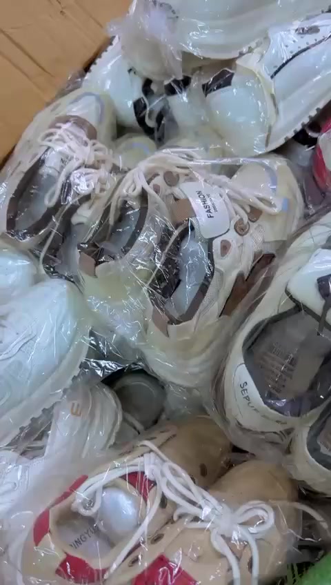 ✨ أناقة… راحة… وجودة بوقت واحد
تشكيلة جديدة من الأحذية العصرية وصلت الآن!
✔️ موديلات مكس 
✔️ خامات مريحة وجودة عالية
✔️ أسعار مناسبة للجميع سعر القطعة 8 وعرض قطعتين ب15
لا تفوّت الفرصة وخلي خطواتك أكثر أناقة 👞
📍 توصيل الف بسمايه 
الأناقة تبدأ من الحذاء.


**إذا كنت صاحب هذا الإعلان وتريد حذفه لأي سبب، رجاءا أرسل رسالة إلى الدعم الفني**