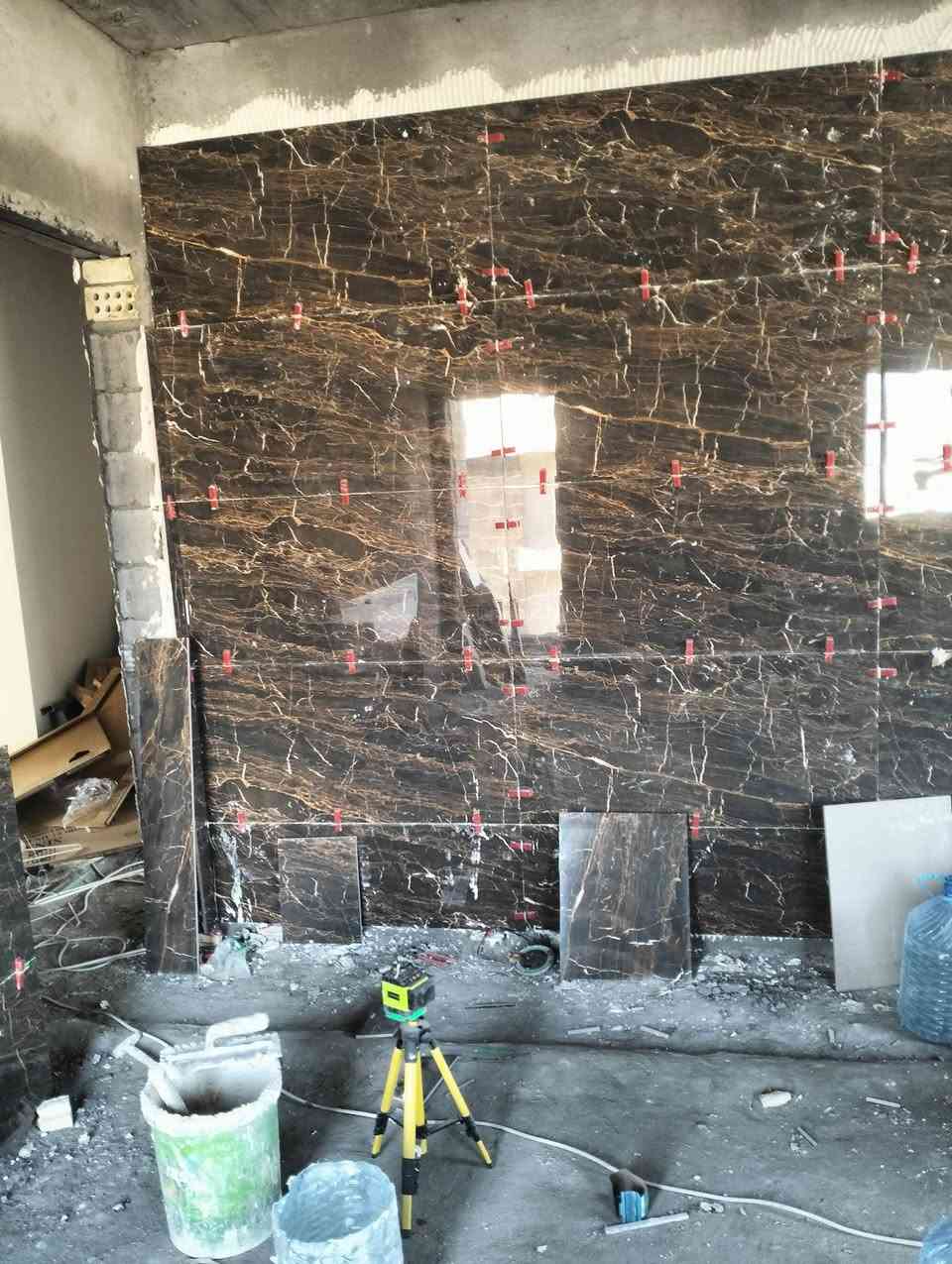 خلفه سيراميك ومرمر وكاشي بورسلين والوح شغل درجة أوله رقم الهاتف اتوصل واتساب ***********🫡
