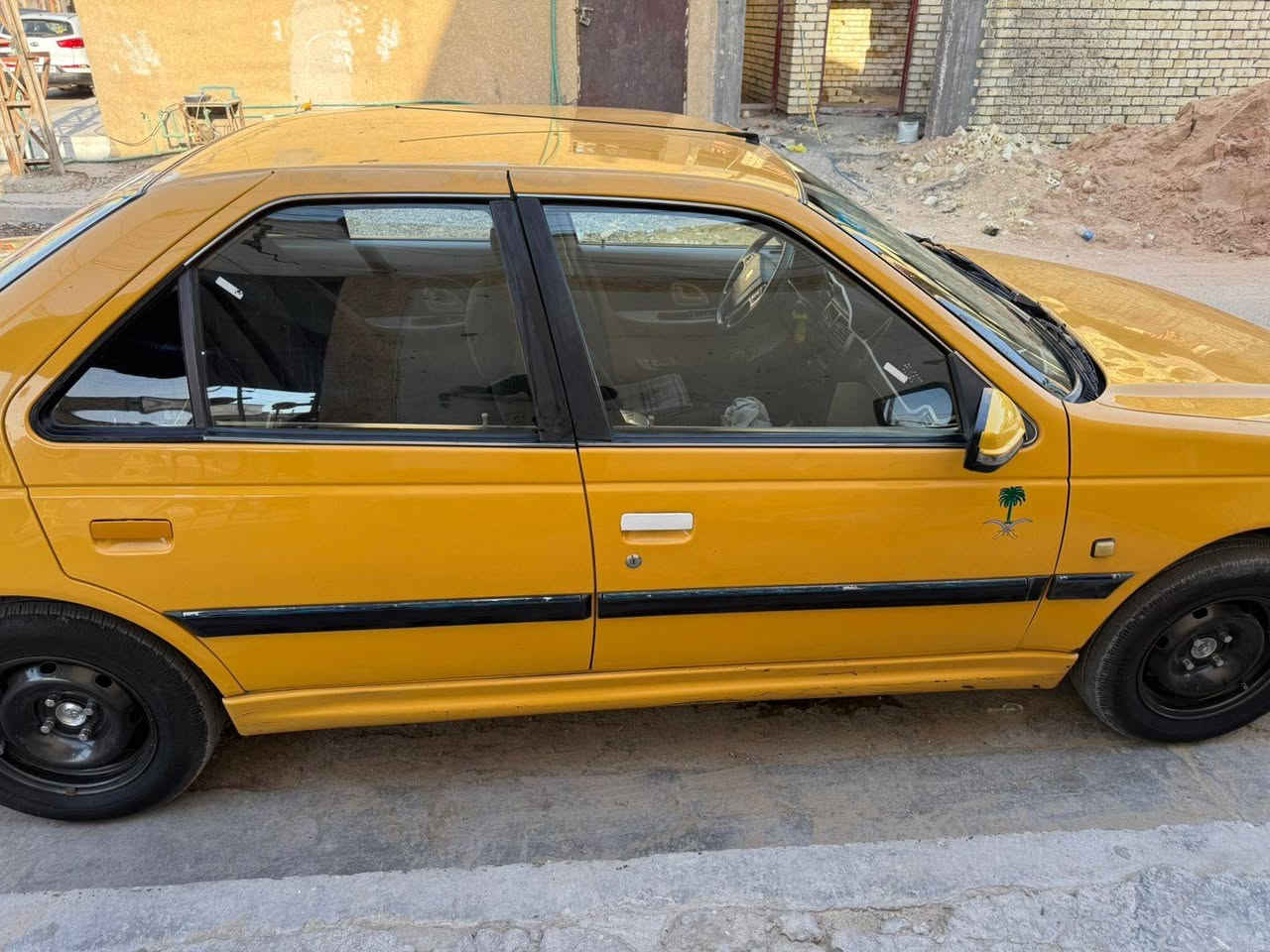 سلام عليكم بيجو بارس مديل 17سياره مكفواله عده شبرين بارد بدون صبغ ولا ظربه ولا شي سياره بل جيس مكينه كير صدر كشر تبريد كله بل جيس ترايك البصره سعر 53وبيه مجال حك جيتك سياره مامتواجده بل فيس اذ شراي اتصل علا رقم***********
