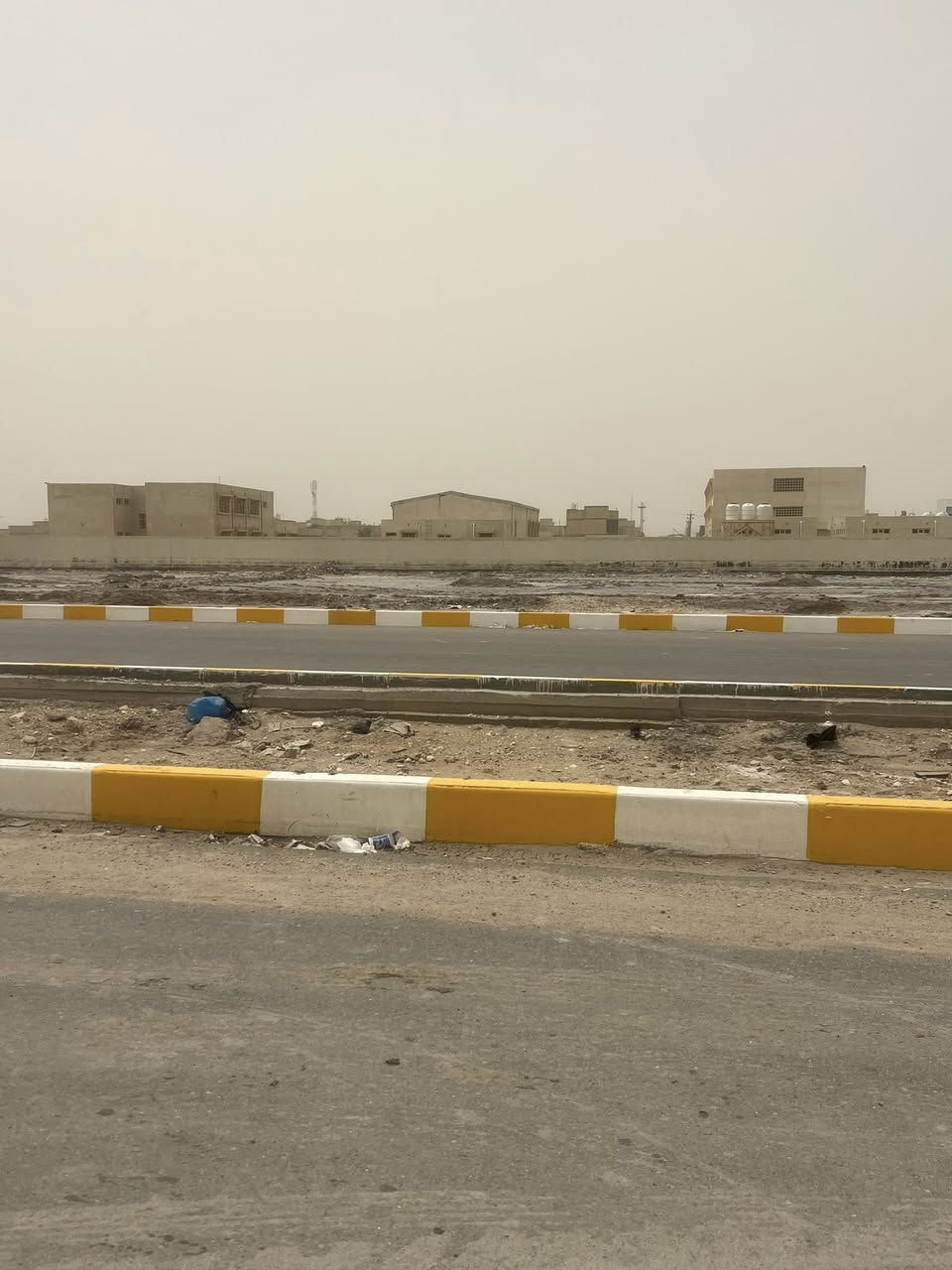خاص بمكتب عصام للعقار 🏪
بيع سريع 💢

✅قطعة ارض للبيع 

🧾نوع العقار طابو صرف 

📉المساحة ١٠٠م النصف الامامي 

العنوان 📍حي الفداء قرب المدارس الصينه 

الـسـعـر كلش مناسب ٤٦ وقابل للتفاوض

للاستفسار ☎️***********
