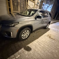 ترافرس • ٢٠٢٣ • بدون صبغ