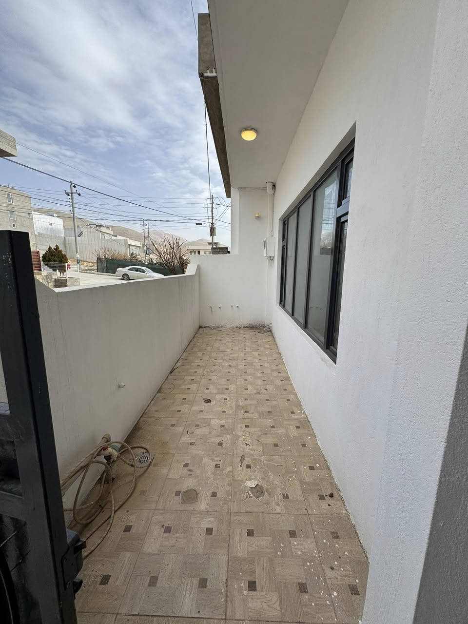 سەرەتا بەناوی خودا 
کۆدی /10907
خانوو بۆ فرۆشتن  
📍ناونیشان/ 60 کانی أبراهیم أحمد
نزیک مزگەوتی فەجر
📐ڕوبەر / 100 مەتر
📏پێشی/ 10 بە 10
🛣️شەقامی/ 12 مەتری
🌕 ڕوو / گۆیژە
🏗️پێکهاتوەلە/ 2 نهۆم  

نهۆمی یەکەم  ( میوان + هۆڵ + متبخ  + مشتملات + کراوە ) 

نهۆمی دوو ( + 3 نوستن + مشتملات )

تێبینی ( خانوەکە دوو قاتە بۆ یەک ماڵ ئەبێت )
ــــــــــــــــــــــ
🖊️/ بۆ زانینی نرخ  کۆمێنت بکە 
ــــــــــــــــــــــــ
بۆ پەیوەندی📞
☎️***********
☎️***********
ـــــــــــــــــــــــــــ
تۆی بەڕێز موڵکت هەیە دەتەوێت بیفڕۆشیت یان بیدەیت بەکرێ زانیاریەکانمان بۆ بنێرە هاوکارتان دەبین 
‏‎*********** ☎️واتس ئاپ"فایبەر 
‏‎یان سەردانی نوسینگەی(جوانی موڵك)بكەن
‏‎ناونیشان"ئیبراهیم ئەحمەد"بەرامبەر دیلان سیتی
