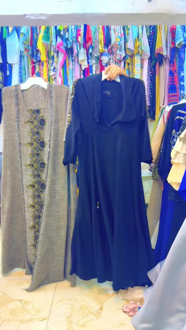 يا الله تعلن محلات محمد الزعيم عن كسر بضاعه جديده  خليجيه نبر وان المصادف الجمعه2026/2/13 الساعه 8:00صباحا كلشي متوفر صايه فساتين عبايه احذيه بوت كوت ريكود ستر جنط فساتين دراعه كركعيان  كلشي متوفر نسائي أطفال خليجي شي ان بات بات جمله مفردددد
العنوان: المحموديه خلف صحه الطلاب محلات محمد الزعيم شارع علوه الخضاره 
رقم الهاتف:***********
