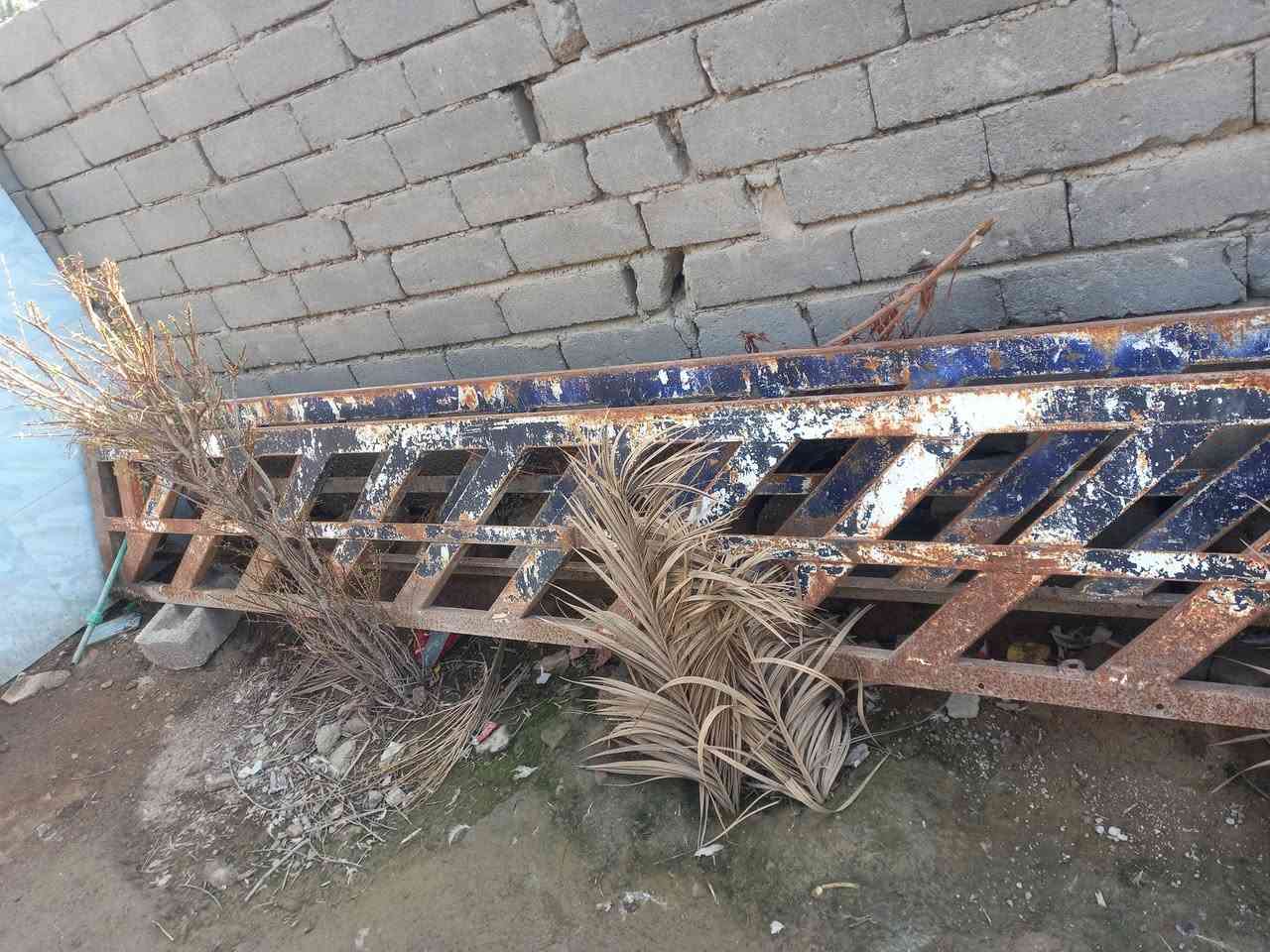 محجر هينو 5.5 يحتاج بس صبغ للبيع
***********
