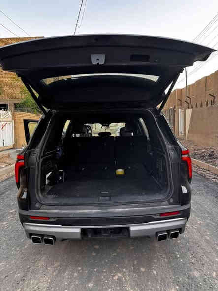 فقط بيع ..
2025 Chevrolet Traverse LT
شيفروليه ترافيرس LT 2025

محرك ..2.5 لتر I-4
مواصفات معروفة ..نظام تثبيت السرعة التكيفي ركن السيارة تلقائيًا مقاعد تدفئه 
الدخول بدون مفتاح..البصمه الذكية 
بدء التشغيل بدون مفتاح نظام الملاحة باب خلفي كهربائي
أندرويد أوتو® أبل كار بلاي® بلوتوث® منفذ USB
نقطة اتصال واي فاي وصلة السحب
الكبح التلقائي في حالات الطوارئ كاميرا محيطية
مراقبة النقطة العمياء مساعد الفرامل مصابيح أمامية LED تحذير مغادرة المسار تنبيه حركة المرور الخلفية
التحكم في الاستقرار مقاعد الصف الثالث
عدد حاملات المشروبات 10 حاملات مشروبات..
الحادث خفيف جداً موجود من ضمن الصور 
السعر 335 قفل
***********
