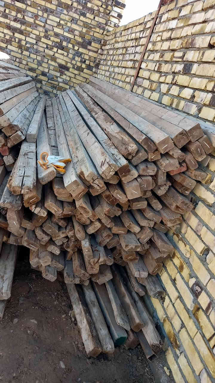 للبيع  سير روسي  طول ٤متر  +٣متر العنوان بابل الكفل للإستفسار  *********** او ***********
