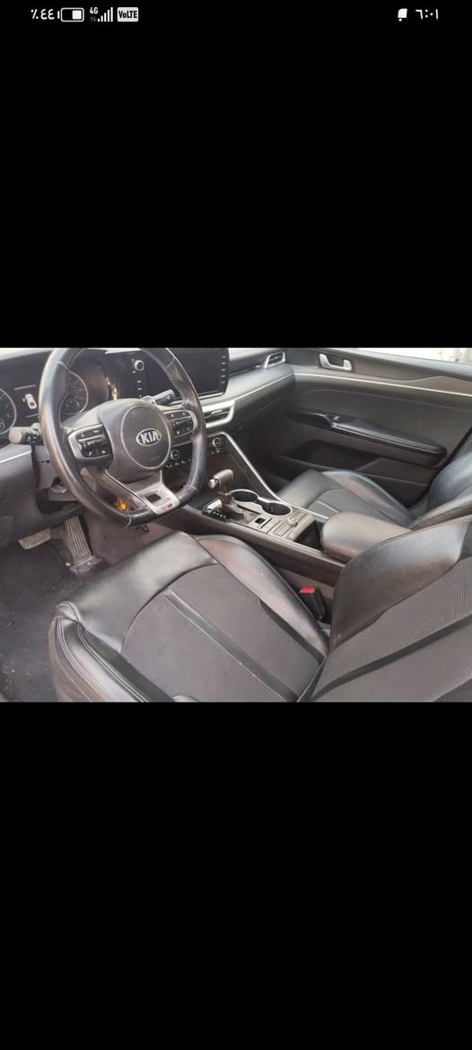 السلام عليكم كي فايف موديل 2022 السياره بيهة جوملغ امامي واصل شويه للغد بيهة منضومه غاز بس فاصله ما اعرف برمجه او فلتر مكينه وكير خير من الله سيارة بيهة نواقص كلش بصيطه بسمنه رقم الجديد السعر 135 و بيهة مجال مكان السيارة جسر ديالئ القديم ***********
