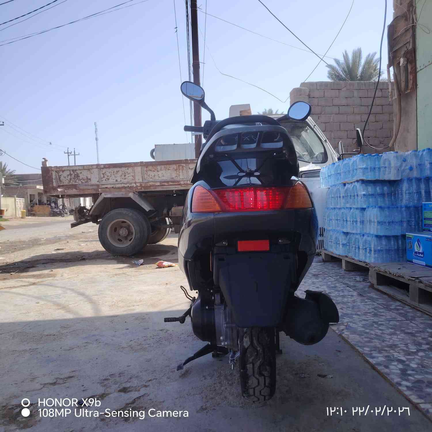 السلام عليكم. دراجه نوع اسبيسي موديل 2025 امانة الله بلجيس ماماشيه ولامصلحه ولااي طخه بيها فول موصفات السعر 900وبيها مجال بصيط مكاني بابل ناحية الشوملي ***********
