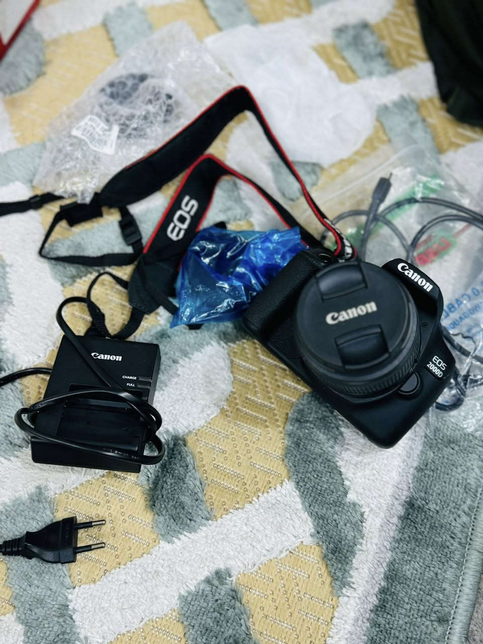 السلام عليكم كامره كانون نظافته100%بعدهي جديده ابد ممصورين بيها سعرها475وبيها مجال وياها استاند


**إذا كنت صاحب هذا الإعلان وتريد حذفه لأي سبب، رجاءا أرسل رسالة إلى الدعم الفني**