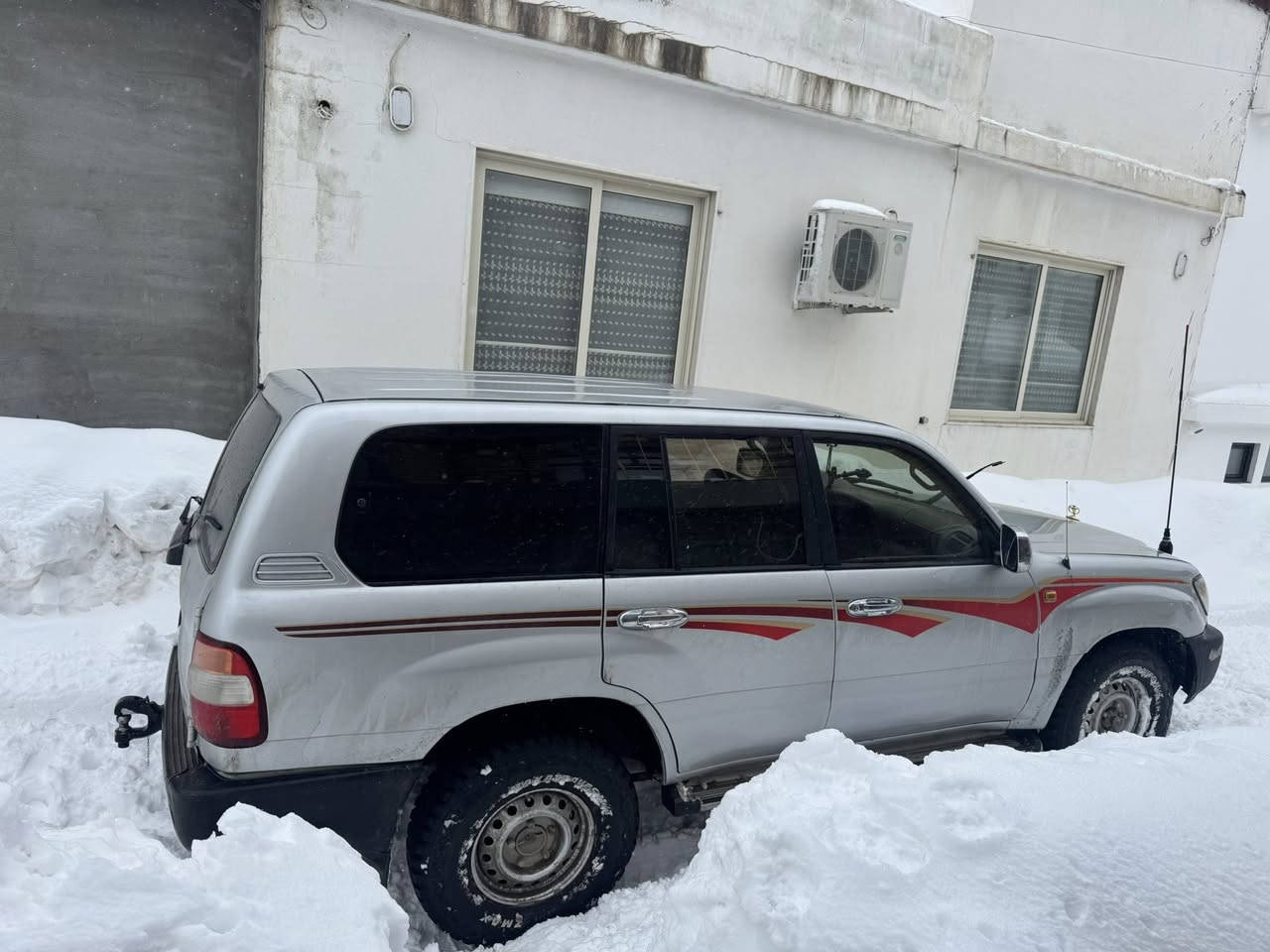 مۆنیکا ٢٠٠٢ سێ روبح  حام سبوخ ئارمی پلاستیکە بەس بەشەرت نایدەم  نرخی شی ٧٨$تۆزیک مجال  *********** واتسئاپ یشە
