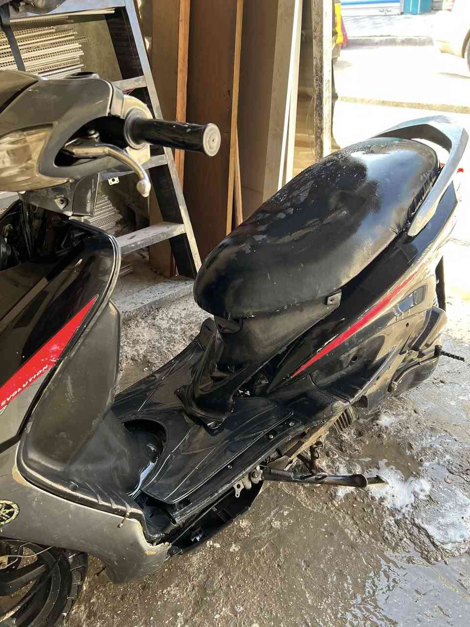 دراجه سكنس دراجه شغاله بس تاخذ كوم حديد دراجه شغاله شغاله سعر 150 شرطه رابعه ***********
