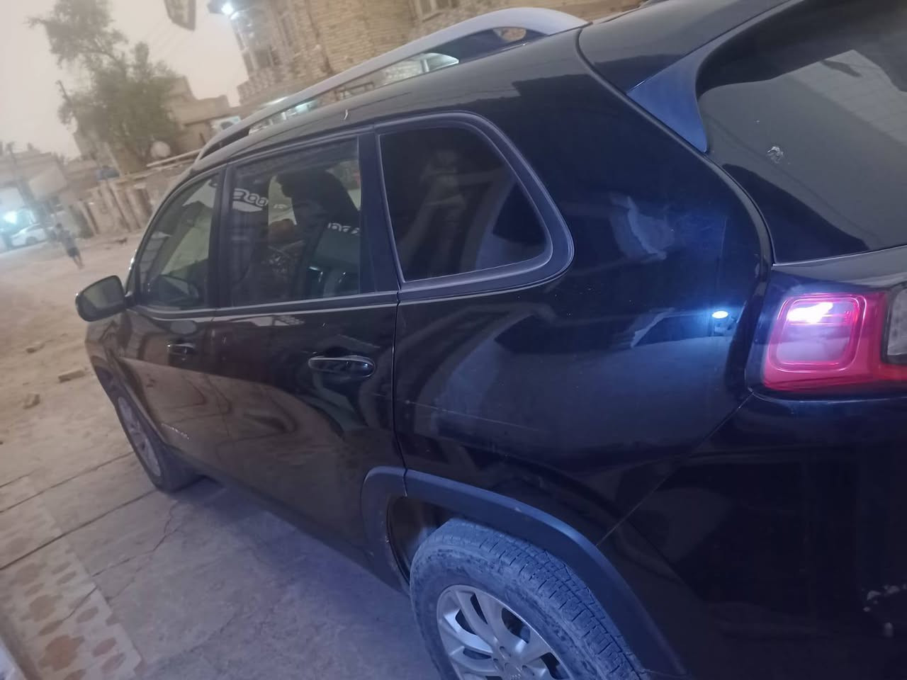للبيع السعر ١٤٠ للاستفسار الاتصال على الرقم *********** بغداد, العراق
