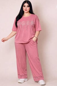 تراك نسائي • مطعم ستراس • فري سايز