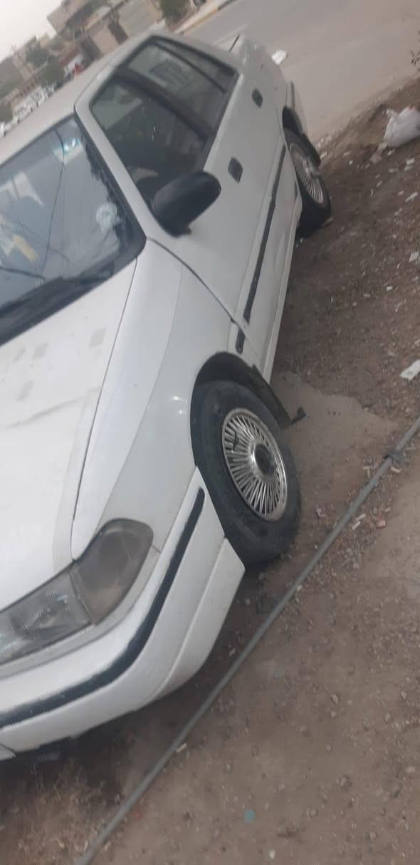 للبيع هوند اكسل موديل  ٩٤ سيارة حلوه مكينه اوكير جديد اوتوماتيك رقم بغداد دولي بسمه نفس تحويل  او وكاله السعر ٣٠ اوبيه مجال مكانه بغداد بنوك اخوان مكلف بشر خابر وافتهم تفاصيل ***********
