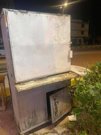 جمبر شاي • طباخ شاي • ميز بلاستك