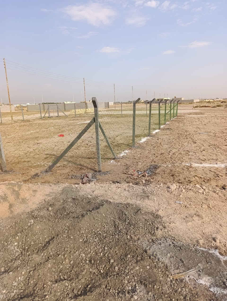 دونم للبيع المساحه 2500م السعر 40 طريق سيدخيل خلف السجن الاصلاحي  قطعه المساحه 1300م السعر 28 قطعه المساحه 430 السعر 20 دونم للبيع زراعي السعر 400


**إذا كنت صاحب هذا الإعلان وتريد حذفه لأي سبب، رجاءا أرسل رسالة إلى الدعم الفني**