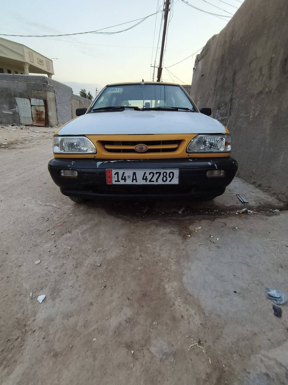 السلام عليكم سياره سايبه موديل 2011 السعر ((29)) وبيها مجال السياره مكفوله مكينه وكير  حداديه وكهربائيات شقاله كلها تخم تاير جديد دواخل جديده مكفوله من الضربه والتبديل وتحويل ثاني يوم مكاني البصرة ابو لخصيب  للاستفسار الاتصال***********او واتساب***********
