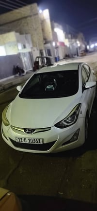 النترا 2015 ماشيه 120 محرك 1800 دوش السعر 125   07776118086