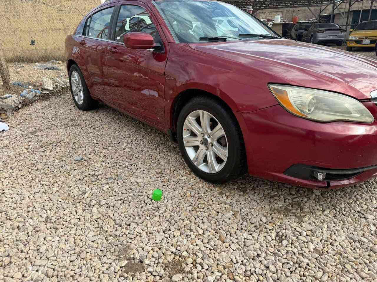 مرخصت الادمن المحترم
سي ٢٠٠ موديل ١٣
رقم بغداد الدولي 
مصفره غرامه 
محرك ٤ اسلندر مكفول  وكير مكفول
مكفوله عدا الجاملغ الايمن مصبوغ بدون دواخل
حداديه اماميه خلفيه جديده
تخم تاير جديد
كهربائيات كلهه شغاله 
السعر ٦٧ وبيهه مجال بصيط
رقم الهاتف ***********
مكان السياره الحله نادر
