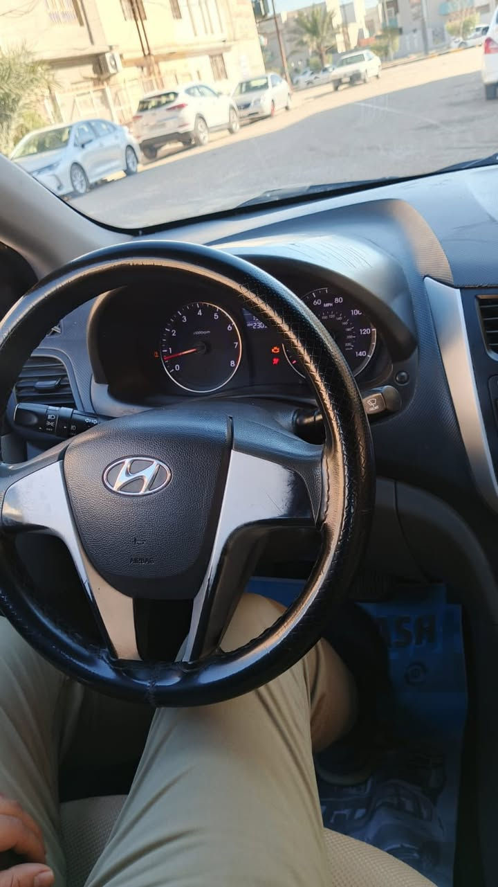 هونداي اكسنت ادوات رقم وسنويه طبق الاصل 
موديل ٢٠١٢ 
كص جنطه 
تبريد ثلج شرط منضومة اصليه 
مكينه كير حداديه فول 
للبيع فقط مستعجل عليها ٣٨$

مكاني نجف 
الاستفسار المراسله على واتساب متوفر فقط 
***********
