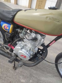 دراجه حلوه ونضيفه احسن من الصوره بعد مبدل بس ولفات. 07811381696،ستفسار...