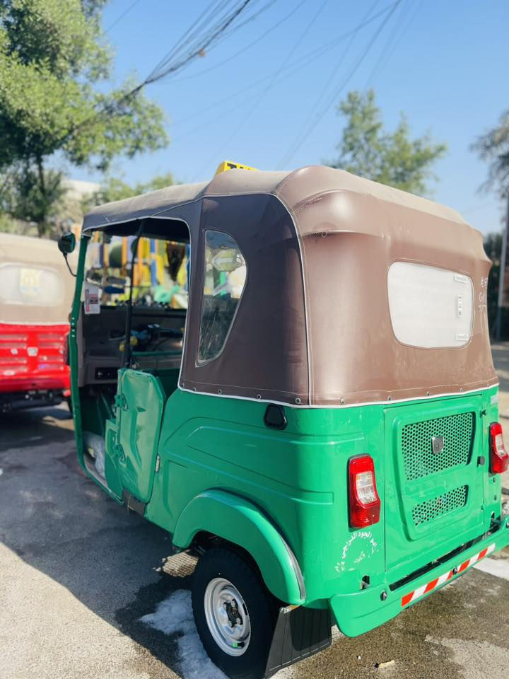 سلام عليكم 
٢٢ رقم وسنويه بسمي تحويل ثاني يوم  
مكاني بغداد 
***********
