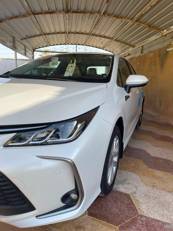 السلام عليكم
كورلا موديل 2024 خليجي.بانزين فقط 

فئة   GLi✅

محرك 1800✅

بدون صبغ بدون تبديل بدون بارد 

سيارة جاهزة وجديدة 

مكفولة كفالة عامة ✅

ماشية 40 الف ✅

((ضمان شركة ساز))✅

مواصفات 

بصمة تشغيل ✅

بصمة ابواب ✅

صندوق بصمة ✅

انارة ترحيب ✅

مرايات جانبية اشارة + شفط كهربائي 

تحكمات فول ✅
وضعيات قيادة نورمال -وسبورت -وأيكو ✅
العنوان ((الديوانية مركز المدينة)) 

ملاحضة ( السيارة مكفولة كفالة عامة  ) 

واتساب ***********
