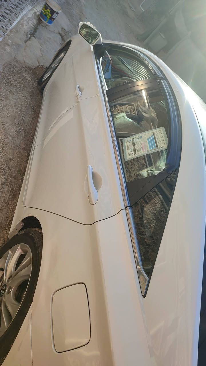 سلام عليكم سوناته  للبيع         خليجي مكينه 2400دوش  موديل 11 رقم بغداد مكاني بابل    السعر 115$ وبيه مجال           السياره بيه قطعتين رقم الهاتف ***********
