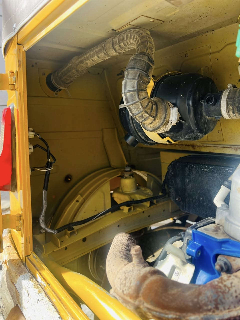 سلام عليكم
تكتك 20 للبيع 
تخم تاير جديد
تخم ويل جديد 
كهربائيات كل جديد
تكتك خير من الله لا تنقيص ولا تبخير
تاخذه گبل للشغل
مكاني بغداد قضاء المحمودية 
سعر 6وربع وبيه مجال￼
***********
***********
