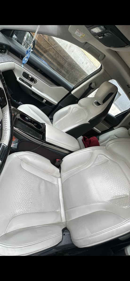 السلام عليكم
للبيع فقط:
جيتور داشنك لاكجري 2024
محرك 1600 تيربو
ماشية 70 ألف كم

المواصفات: بانوراما، بصمة، كامرات 360، إنارة محيطية، أوامر صوتية، جلد تدفئة وتبريد.

السيارة استعمال شخصي من الزيرو، داخلها نظيف جداً، والمكينة نظيفة وسليمة، بدون لعب أو تعب.

السعر: 143 ورقة وقابل للتفاوض البسيط
الموقع: البصرة – العباسية
***********
