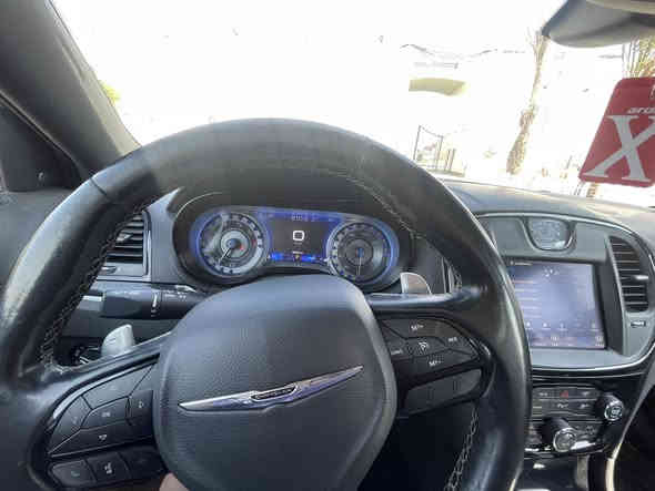 اوباما كرايسلر  (C300)  للبيع فقط
الموديل 2022 
الفئه S 
اللون اسود 
الرقم بغداد ثاني يوم التحويل ب اسمي 
فوووول السياره ماعدى الرادار الأمامي 
فتحه بل سقف 
إشارات بل مري 
تحكمات كامله بل ستيرن
المسافة المقطوعه 60 Mi
حجم المحرك 3600
السياره كلين تايتل (وارد امريكي )
تشغيل عن بعد 
كشنات جلد اسود مع تحكم كهرباء
حساس خلفي
شاشه كبيره مع نظام ال GPS
تبريد قطعتين + بصمة أبواب
دماام خلفي 
مكان السياره بغداد العامريه 
عارضه ب3دفاتر 13ورقه وبيها مجال
***********
