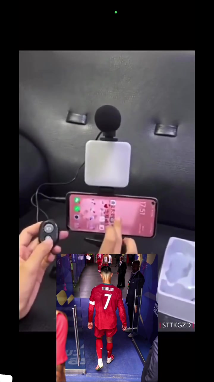كانت ستكون اجمل ولكن يكفيك ما فعلت…💔
الستاند متوفر عدنه للعنده تصوير مفيد جداً 
توصيل متوفر لجميع المحافظات 
 #cristiano #ronaldo #stand  #تصوير  #اضاءة  #ali_store  #ستاند  #موبايل  #ميكرفون  #اكسبلور  #ستاند_تصوير  #مقابلة   #الدون  #رونالدو  #كأس_العالم #المونديال  #مونديال2026


**إذا كنت صاحب هذا الإعلان وتريد حذفه لأي سبب، رجاءا أرسل رسالة إلى الدعم الفني**
