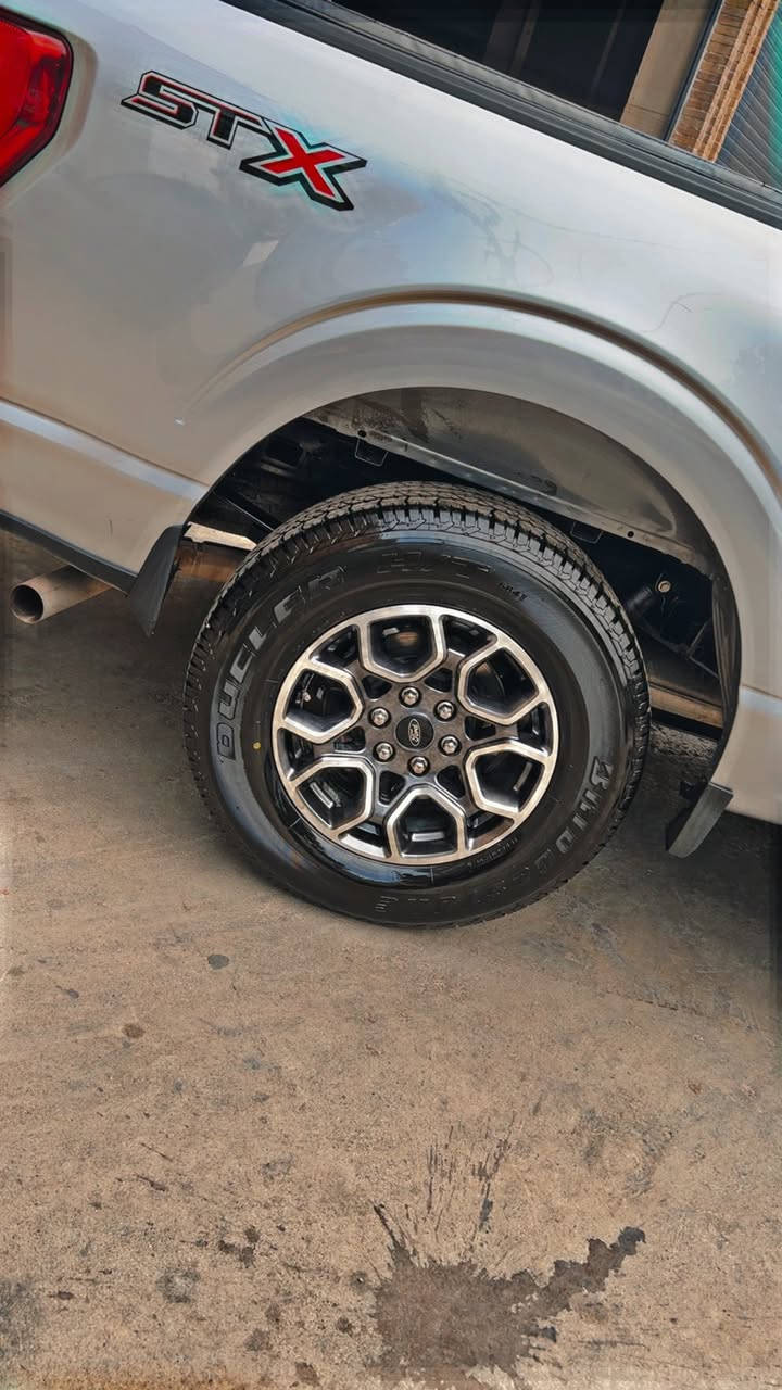 فورد F150 STX😍😍
***********
بلاش سعر💣💣 ٢٣٢$💵
موديل ٢٠٢١📦📦📦
مواسەفات STX🥇
رادار ٣٦٠ شاشە وصط کامیرا حساس لایت ئۆتۆ ئۆتۆ هۆلد 
کوشن جلد طبیعی داخل مشمشی نیزام snow sport eco off rood comford 
78 ئەلف میل ماشیە👌🏻
بابین سایق صبوخ بدون دواخل
خلفی ئەمامی کەبس
بدون بارد بدون شخط👍🏻
بدون دواخل بدون یرباک💯
محرک ٣٥٠٠ تنفس طبیعی بدون توربو مرغوب💯
کیر ١٠ نمرە 👌🏻
کیر محرک مکفول ✅
سیارە بدون نقص دعامی لیل دعامی بشرط فحص
سنوی بیسمی تحویل نفس یوم
مکان سیارە سلیمانیە🌇
سعر ٢٣٢$ مجال بلاش بلاش 💣💣
رقم📲***********
