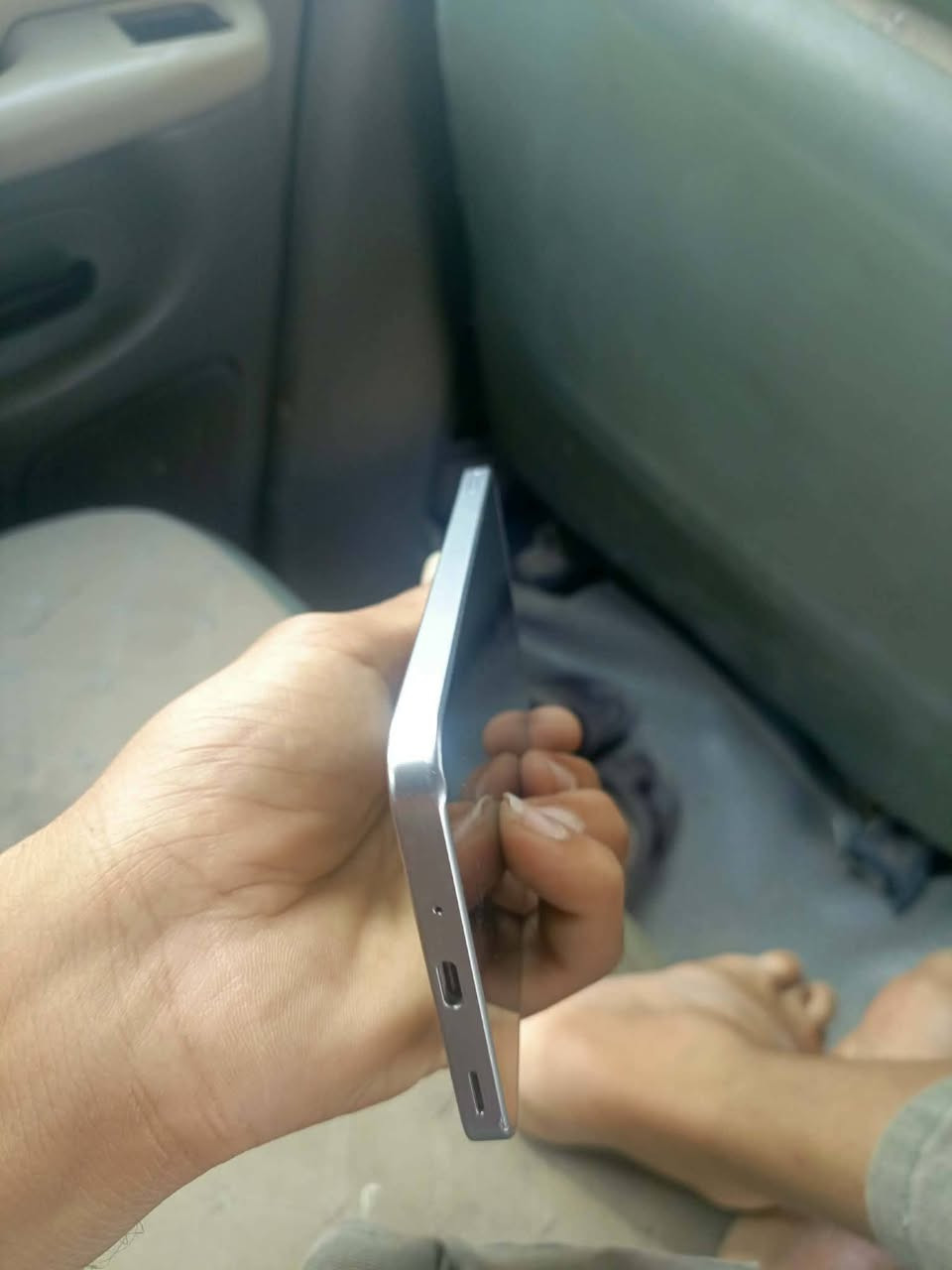 سلام عليكم سامسونك للبيع ذ ١٢٨ بطاريته ٥٠٠٠ انسه الصرف جهاز عملاق وعلي للبيع سعره ١٩٠ وبي مجال مكاني حله ناحيت نيل رقمي *********** وبي واتس مستعجل ع لبيع
