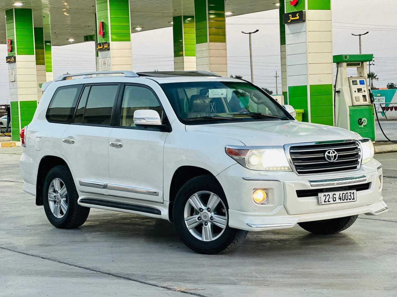 السلام عليكم للبيع لاندكروز موديل 2013
رقم اربيل. دولي بأسمي
 
فول مواصفات 1/1 سياره جديده 

بريم باب اول 8 ايرباك. كشن كهربائي

محرك V6  مواصفات معروفه

مكفوله كفاله عامه 

محرك. كير شرط كفاله 

حت الاسبير مانازل  
 
ماشيه 157  الف حقيقي 

تخم تاير جديد

السعر 370  وبيه مجال
المكان: الانبار الفلوجه حي العسكري
رقم الهاتف:***********
