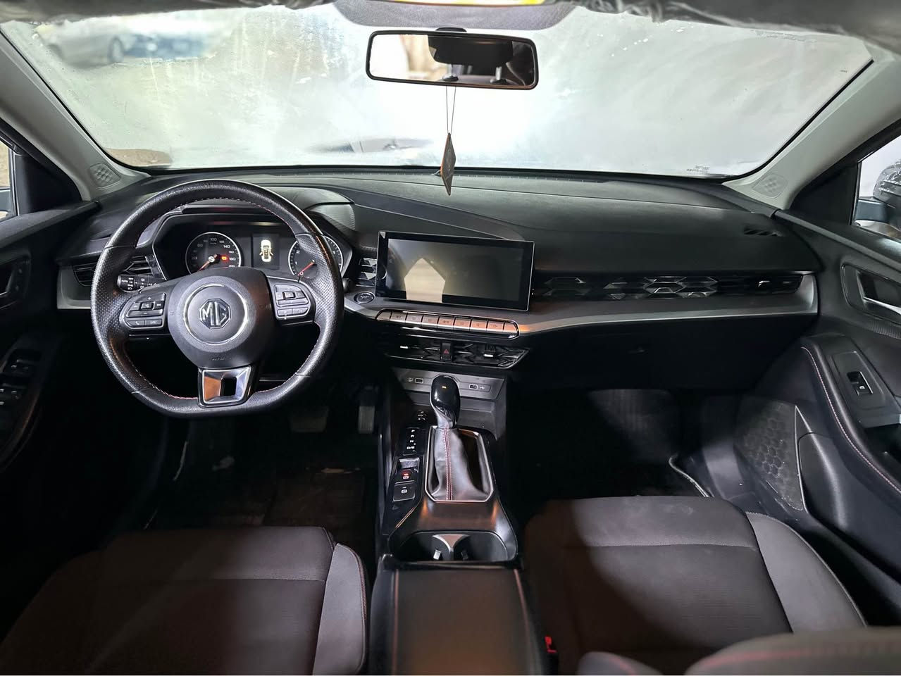 MG GT
مۆدیل 2024 رەنگ سحراوی گێر تۆماتیک نیو
 مواسەفات  بێ سبوغ بێ تعدیل بێ PDR 
دەعامی لۆ دەعامی بەشەرت24,000KM رۆیشتیە
سحری 110$ 
بۆ زانیاری زیاتر پەیوەندی بکە بە *********** أربيل, العراق
