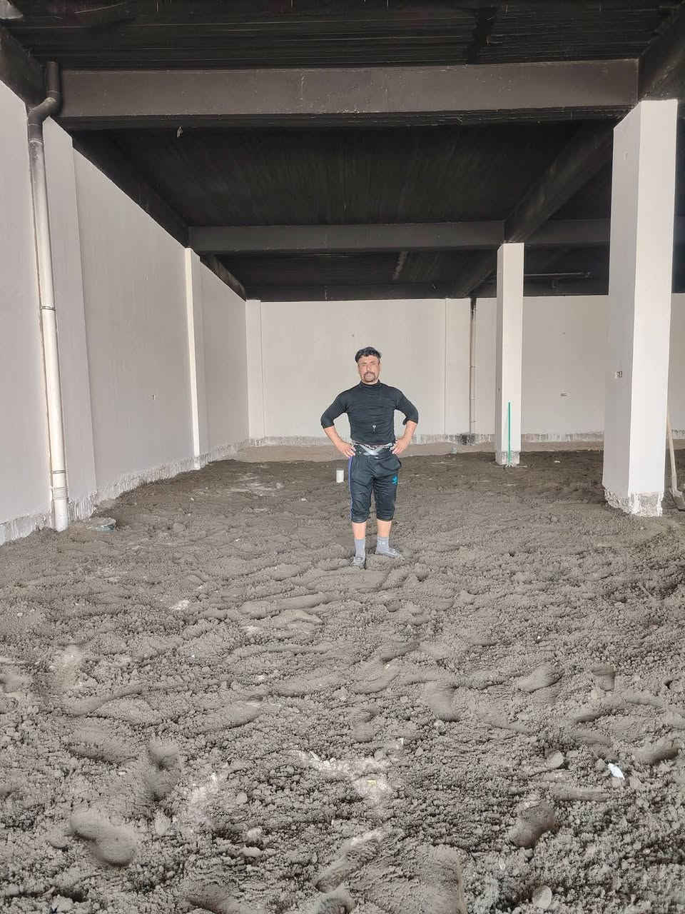 سلام عليكم  / يوجد كادر عمل جاهز/ تصعيد مواد/ تنضيف بيوت/ تفليش/ تكشيط/ تنضيف حدائق/ دفن نهري  / شقلنه ليل ونهار   /ومعداتنه جاهز/ ماعليك بس تصال على رقم  /     *********** /
