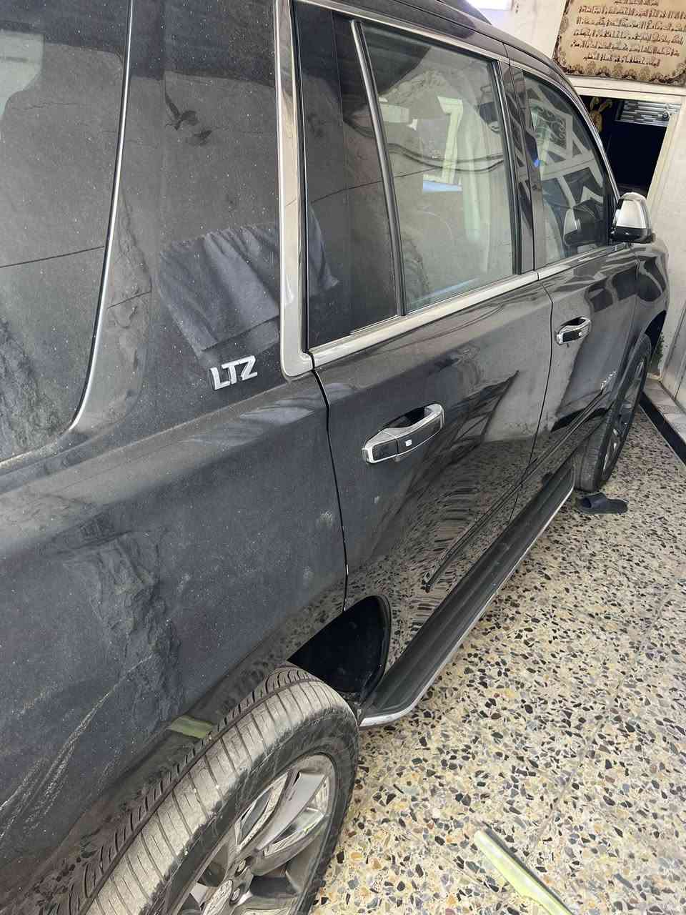 سلام عليكم  تاهو موديل 2015فول مواصفات LTZ رقم بغداد وعنوان بغداد مدينه الصدر .   السياره مكينه وكير. وتختم تاير. وراديتر ام الربع سروات قبل كم يوم شديتها بل جيس. تخم زنون اصلي.  سياره. حته فتحه مال بانزين مسويلها وحاطلها عبوه اصليه احتياط سياره مال جناي وفول موصفات للبيع او المراوس


**إذا كنت صاحب هذا الإعلان وتريد حذفه لأي سبب، رجاءا أرسل رسالة إلى الدعم الفني**