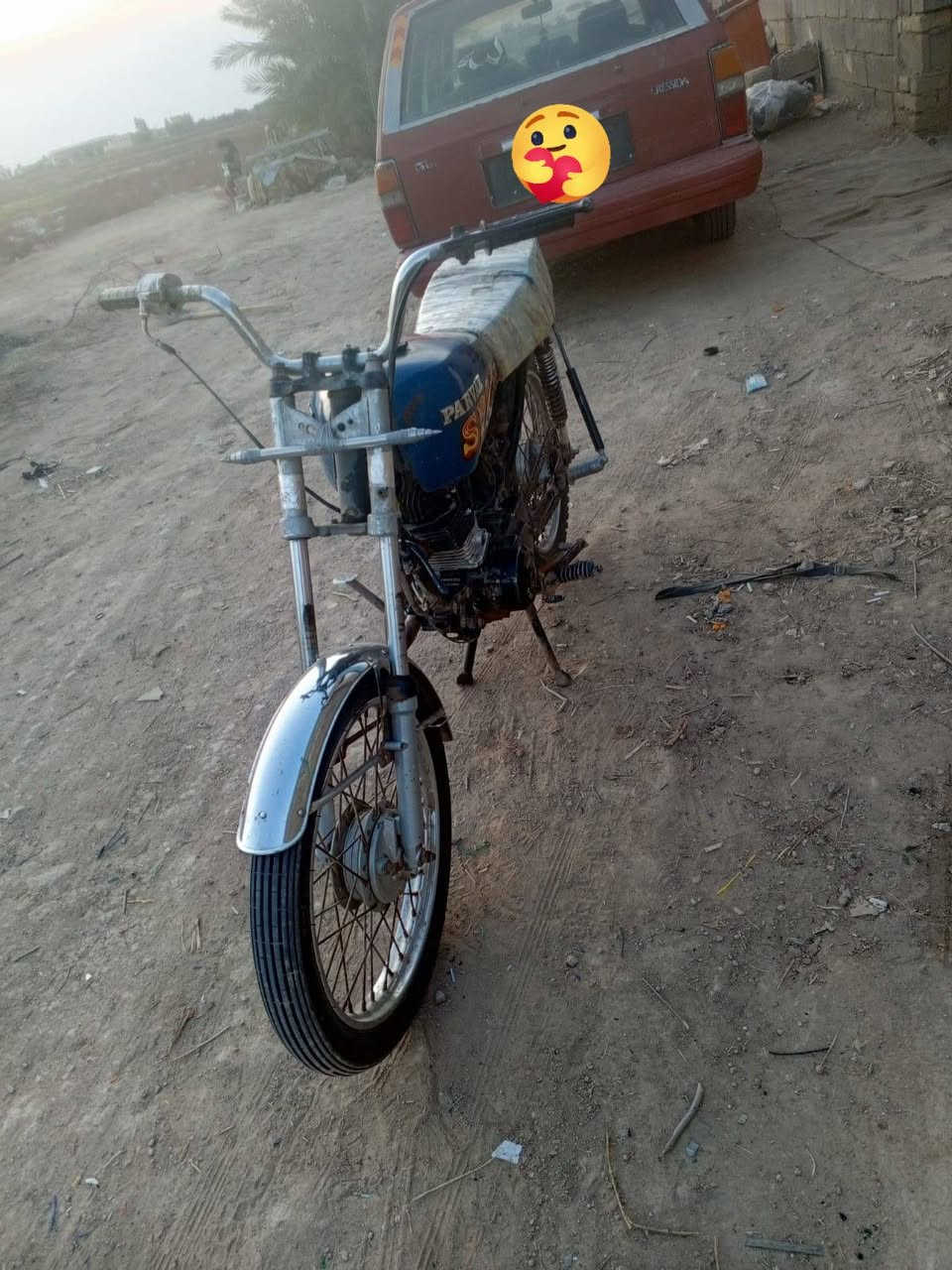 سلام عليكم. دراجه لالبيع موديل 15 مبدل بس بوشه وبستم شديتهن اصليات. وراق اصولي السعر 400 وبيه مجال قليل مستعجل علبيع ولالعلم ماعدي نت لان بلشقل  مكاني قلعه السكر رقم***********
