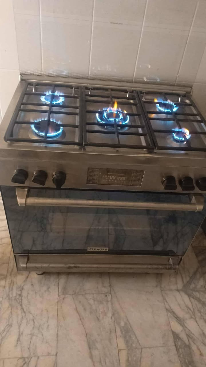 طباخ  اخو الجديد نار زركه فرن شغال يوجد خدمة توصيل ََمكان مدينه صدر


**إذا كنت صاحب هذا الإعلان وتريد حذفه لأي سبب، رجاءا أرسل رسالة إلى الدعم الفني**