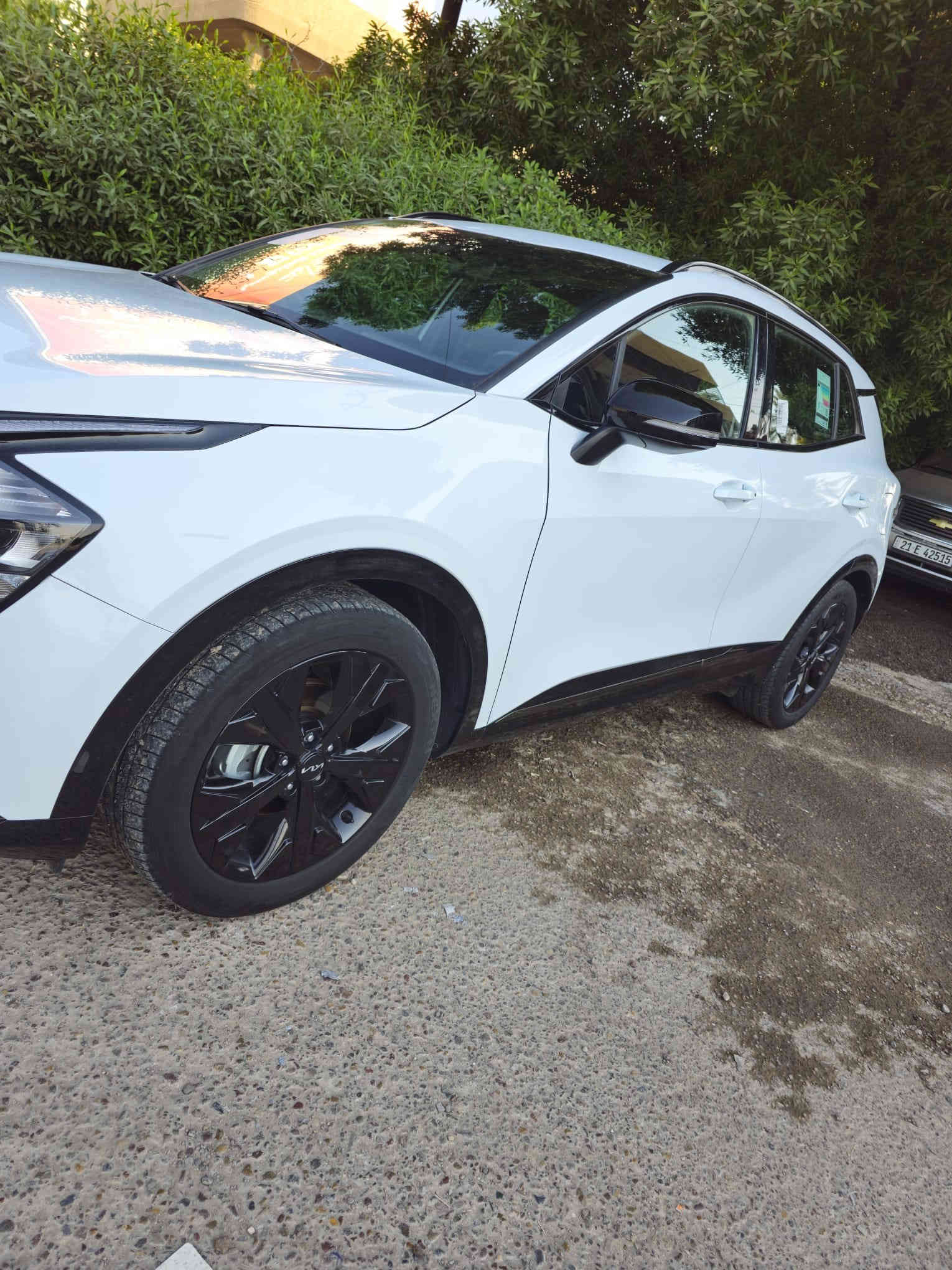 🚗✨ سبورتج 2025 بلاك إديشن
🔸 لوحات بغداد — باسمي
ماشيه 16 الف بوضع الشركه الدوليه

⛔ فخامة + مواصفات كاملة:

بصمه

محرك ٢٠٠٠ دوش

✔ 6 ايرباغ للأمان العالي

✔ صندوق كهرباء

✔ مقاعد أمامية كهرباء

✔ تدفئة للكشنات والستيرن

✔ شفتات تبديل خلف المقود

✔ كاميرا + حساسات + نيكل ذهبي فاخر

✔ ويل كب 19 إنج لماع

✔ شباك لماع

✔ داخل جلد لون زيتوني ملكي

✔ مرايا سوداء

✔ درايف مود + أوتو هولد

✔ هاند بريك بصمة

✔ تحكم ستيرن جهتين

مكفوله من كلشي بوضع الشركه اخت الزيرو عدا بارد اصبعين اسفل زاويه الباب الخلفي اثر دراجه

السعر 239

***********

بيه سونر من اربيل مظبوط

اكو ناس تعرفها راكبين مثله

سياره تخبل متشبه السبورتج العاديه احلى منها بهوايه خواتها ب ٢٦٠ الزيرو

⸻
