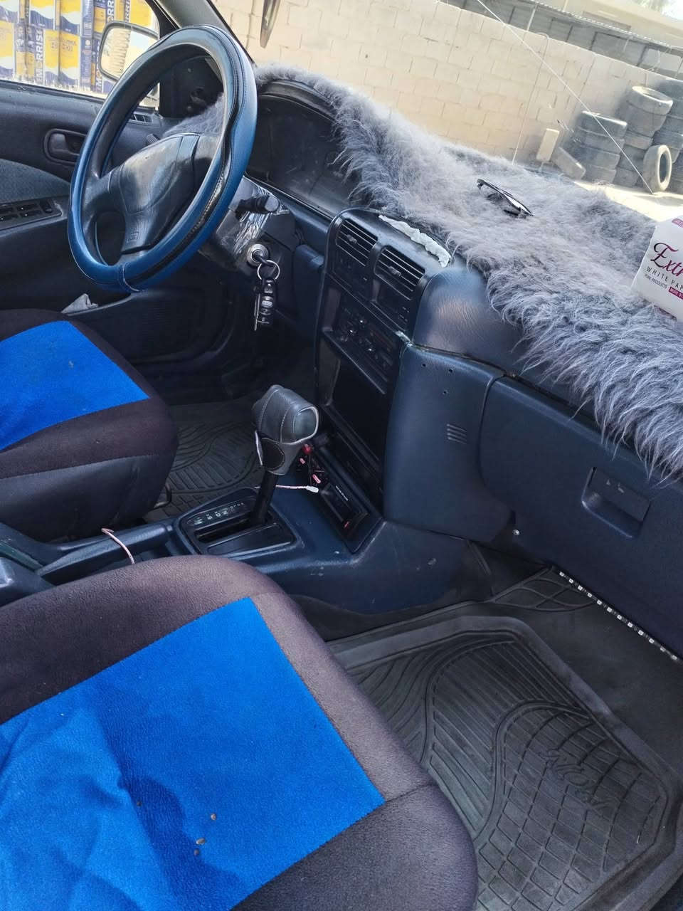 لبيع شباب 94موديل باسمي سياره انكليزي نضيفه محرك كير تايرات فيت بم بريك باتري كله جديد 35بيها مجال رقمي***********!!! ***********
