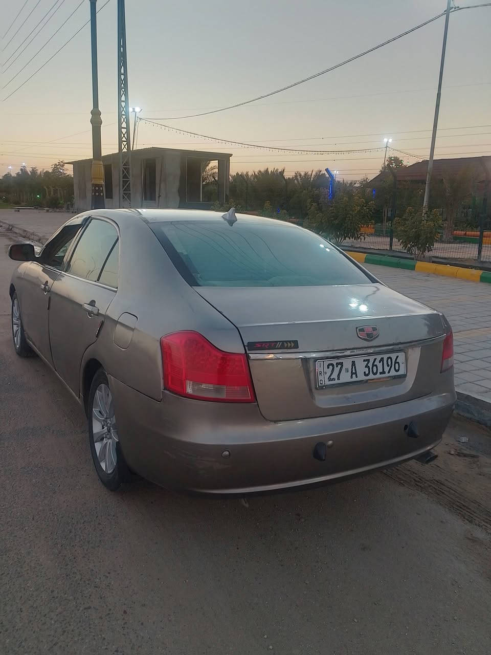 جيلي امكراند ce8موديل 2013 رقم ذي قار دولي سنوية لحد 2030  بسمي مكينكة وكير بلاد متسوبيشي كفالة السيارة مصبوغة عام السعر 57 المكان البصرة ***********
