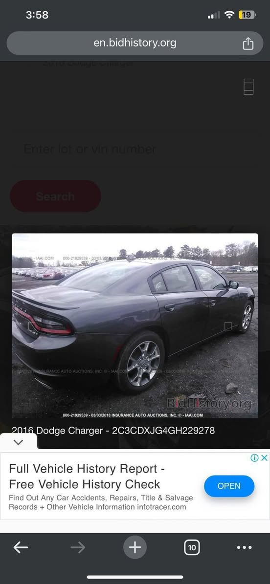 سلام عليكم
جارجر / رالي AWD 3.6 ( يعني فور ويل و تو ويل ) 

2016 السياره ماشيه miles 74

المالك الثالث أني ، استعمال شخصي  ،

فول - فول - فول مواصفات بموديلها 

سستم سماعات كامل - مع الدمام *بلاد 

مري قلاب بل R

خمس كشنات جلد تدفئة

و الكشنات الامامية تدفئة و تبريد

نقاط عمياء / سلايد روف

مشط ستيرن جديد

منظومة انارة كاملة *امامية
جديدة ( زارع الها عدسات امريكية ) 

برمجة كاملة و شاملة عند ايكل

منظومة بانزين و احتراق جديد

صدر جديد / تخم تايرات جديد

كمبريسر جديد / فريز جديد

مراوح و برمجتها جديد

/ ولڤ جديد C 85®

و السيارة خير من الله 
ترايها دهوك - بصرة

السيارة على حادث امريكا مثل ما بل صور و
رصعات امريكا لا غير لا بلخارج و لا بداخل العراق  - 
بداخل العراق فقط بنيدها شوية بوخ بسبب حرارة مكينة

** بيع او مراوس حسب القناعة **

مكانها بغداد
للأستفسار  -***********@
